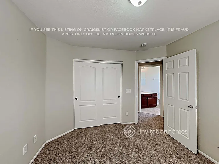 4614 W Valencia Dr — Photo 16