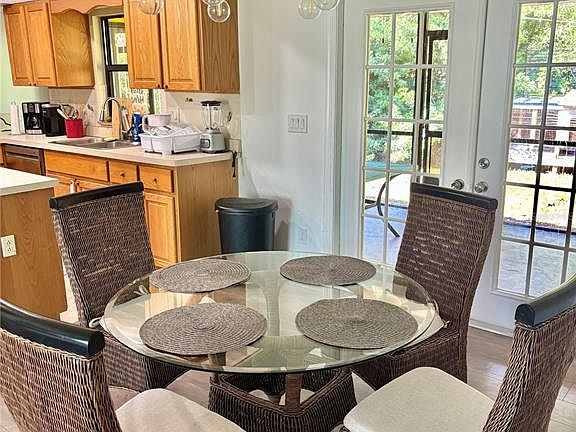 5th image of 3164 Fallow Rd