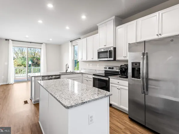 200 S Macon St, Baltimore, MD 21224