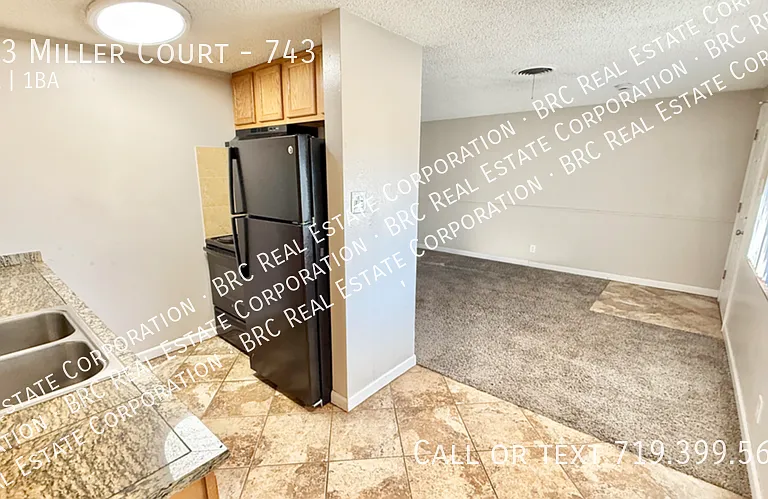 743 Miller Ct #743 — Photo 4