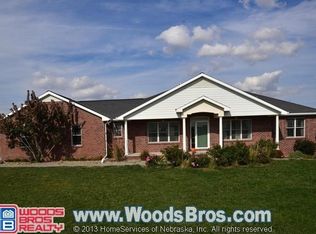 11 C Rd, Eagle, NE 68347
