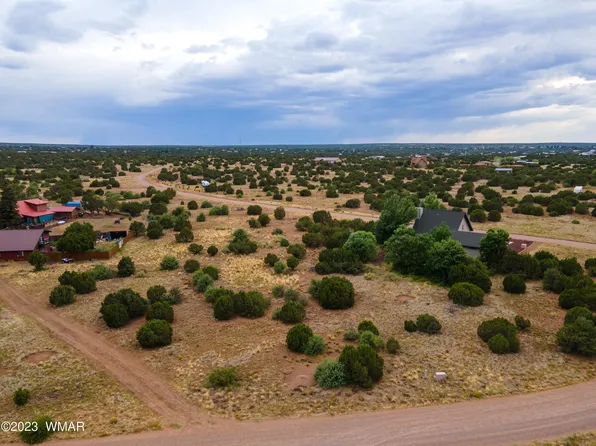 8571 Airport Dr, Show Low, AZ 85901