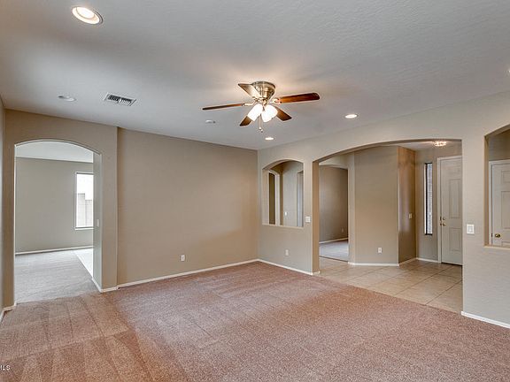 4th image of 1258 E Catino Ct