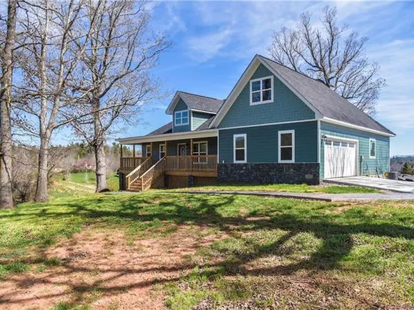 49 Big Sky Dr, Leicester, NC 28748