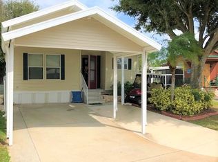 36 Oak Ridge Cir, Lake Placid, FL 33852