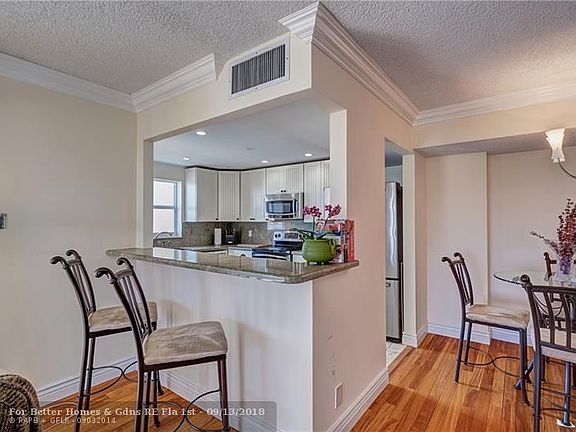 3rd image of 1200 Hibiscus Ave APT 704