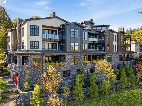 21 D Ave #4, Lake Oswego, OR 97034