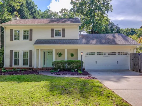 6006 Lanier Heights Cir, Buford, GA 30518