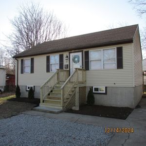 17 Hull St, Quincy, MA, 02169