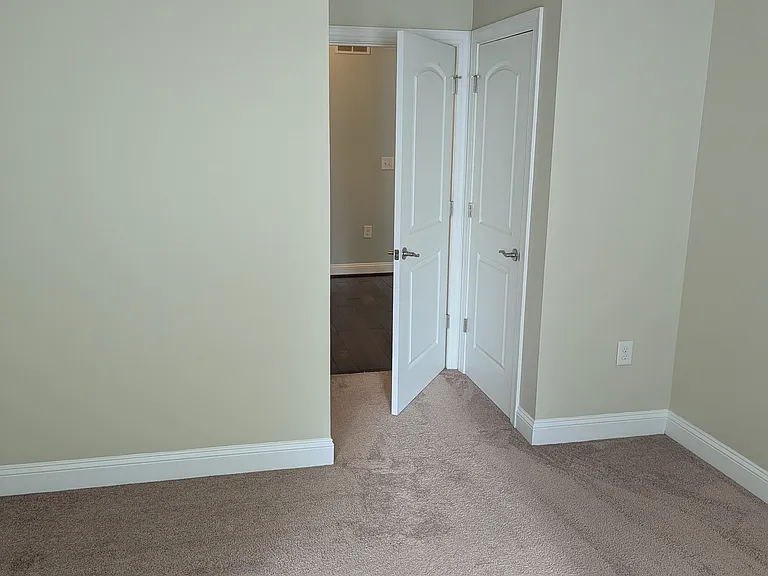 138 Sunset Cir #102 — Photo 16