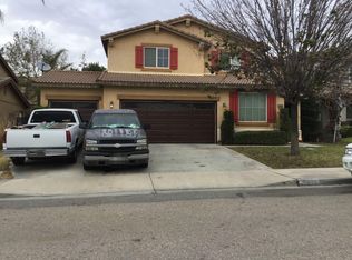 15428 Hamilton Ln, Fontana, CA 92336
