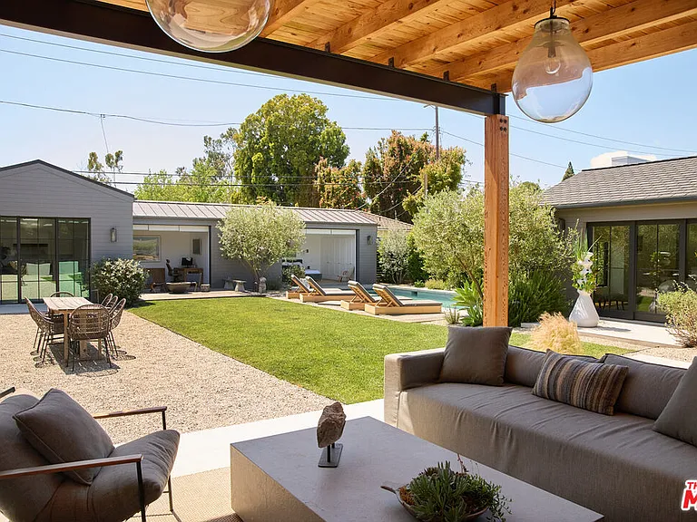 519 Moreno Ave — Photo 38