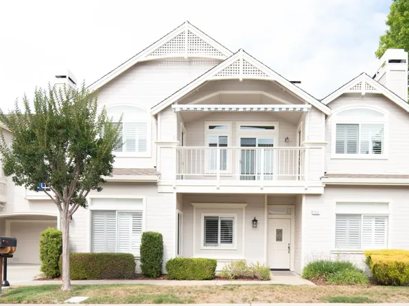 7822 Prestwick Cir, San Jose, CA 95135
