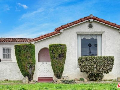 2014 W 84th St, Los Angeles, CA, 90047