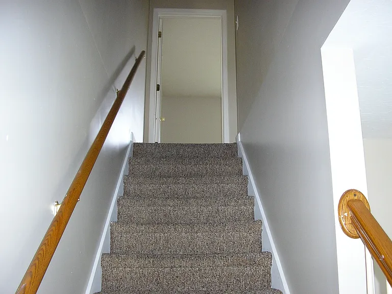 402 Clark St #B — Photo 9