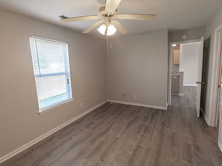 1507 Riva Ridge Ct — Photo 13