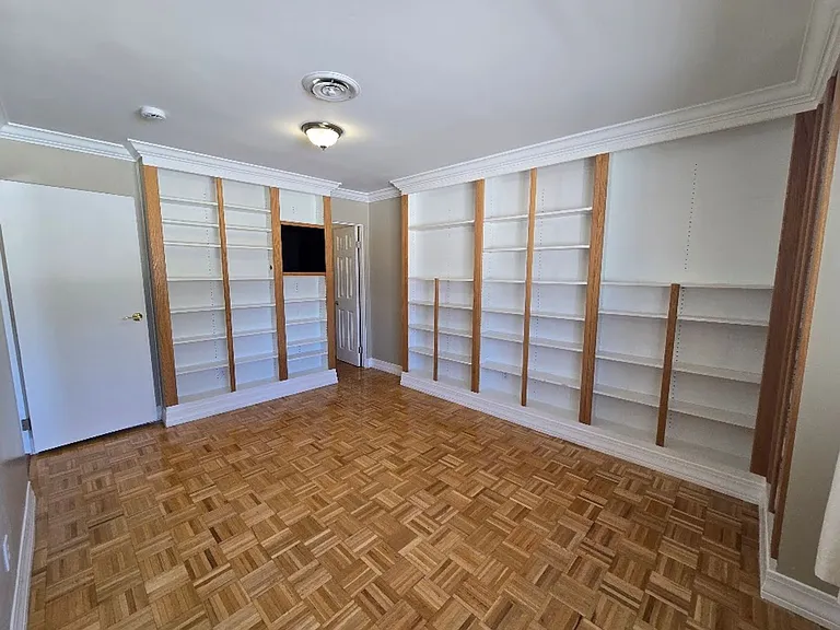 3030 El Camino Ave — Photo 39