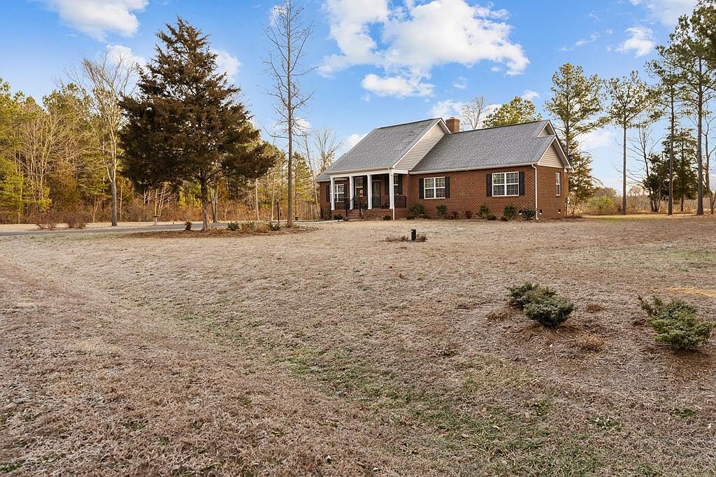 564 Lake View Ter, Warsaw, VA 22572 Zillow