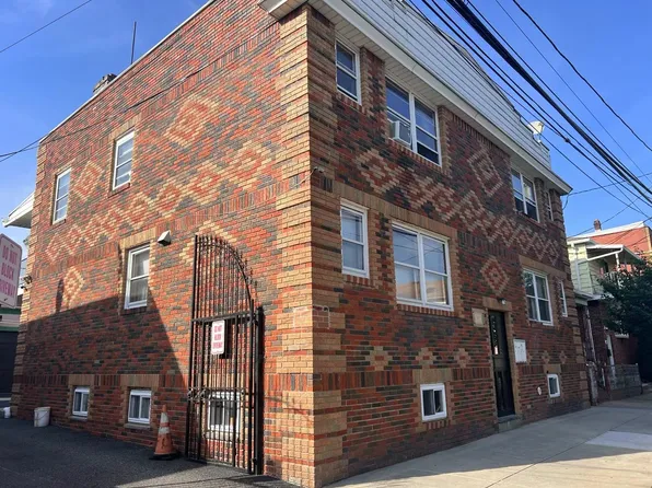 327 Christine St Floor 2, Elizabeth, NJ 07202