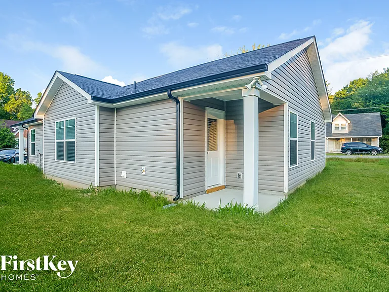 780 Cherrywood St — Photo 15