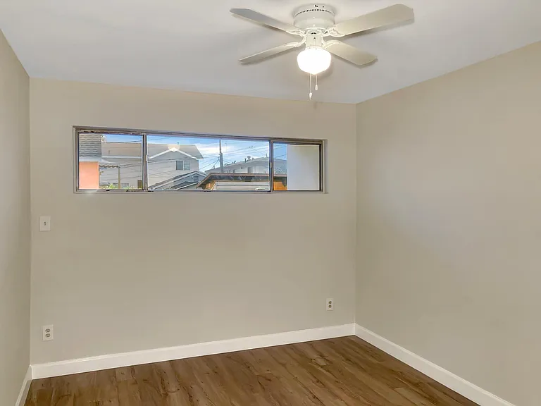 909 South Second Street — Photo 21