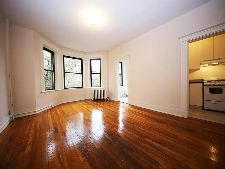 39 Hemenway St #19 — Photo 5