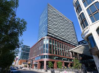 480 Front St W #1714, Toronto, ON M5V 0V5