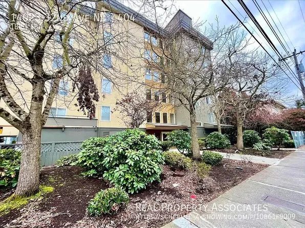 Parkway 1, 14023 32nd Ave NE APT 205, Seattle, WA 98125