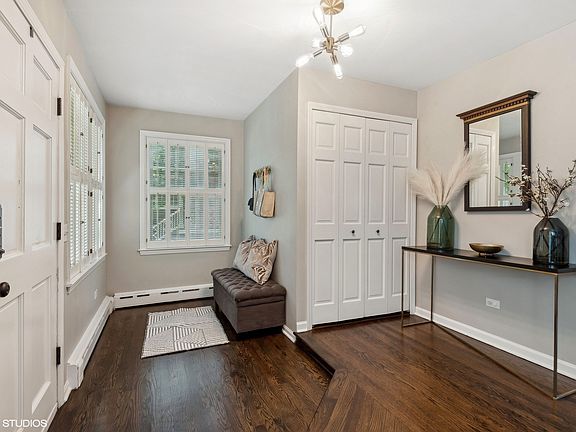2nd image of 1720 Highland Ave