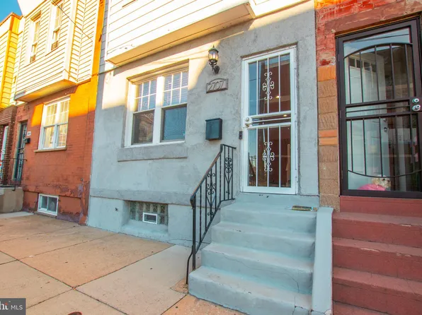 2707 Morris St, Philadelphia, PA 19145