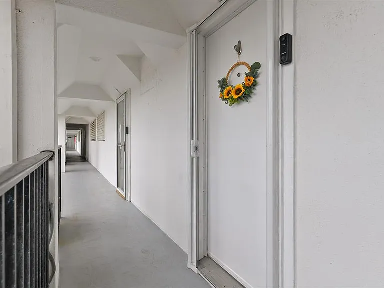 7310 Seawall Blvd #208 — Photo 34