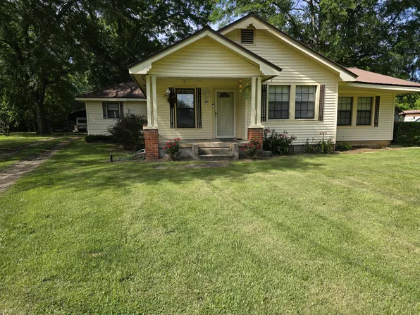 191 Moore St, Summerville, GA 30747