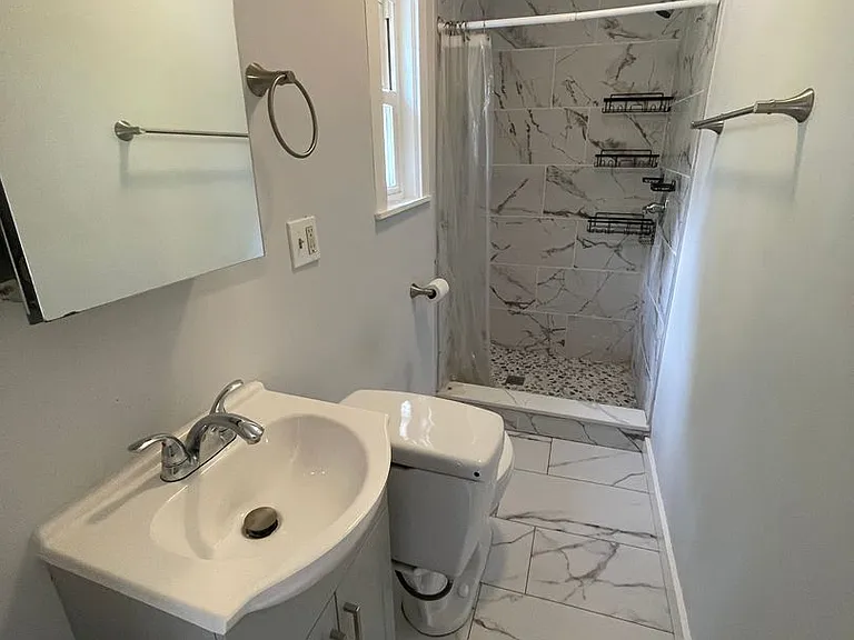 19-21 Pond St — Photo 4