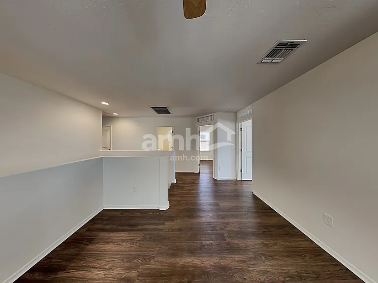 683 N Nestled Hummingbird Ln — Photo 7