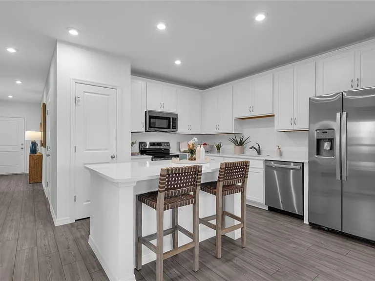 3031 Jessamine Dr — Photo 13