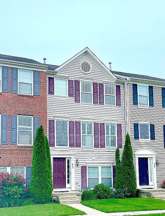 1st image of 617 Hazy Dawn Dr
