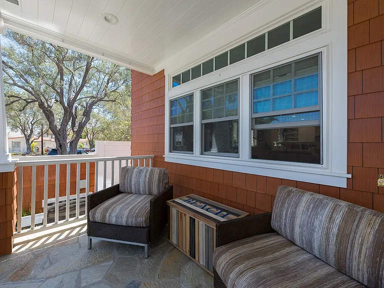 734 Olive Ave — Photo 5