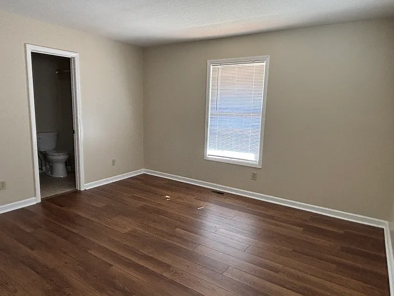 32 Indian Branch Rd — Photo 5