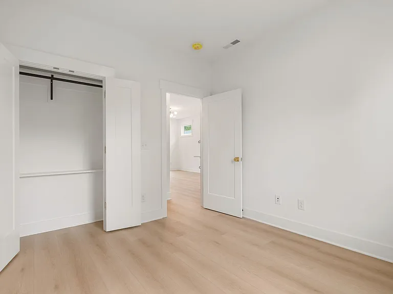 801 Massey Ave — Photo 12