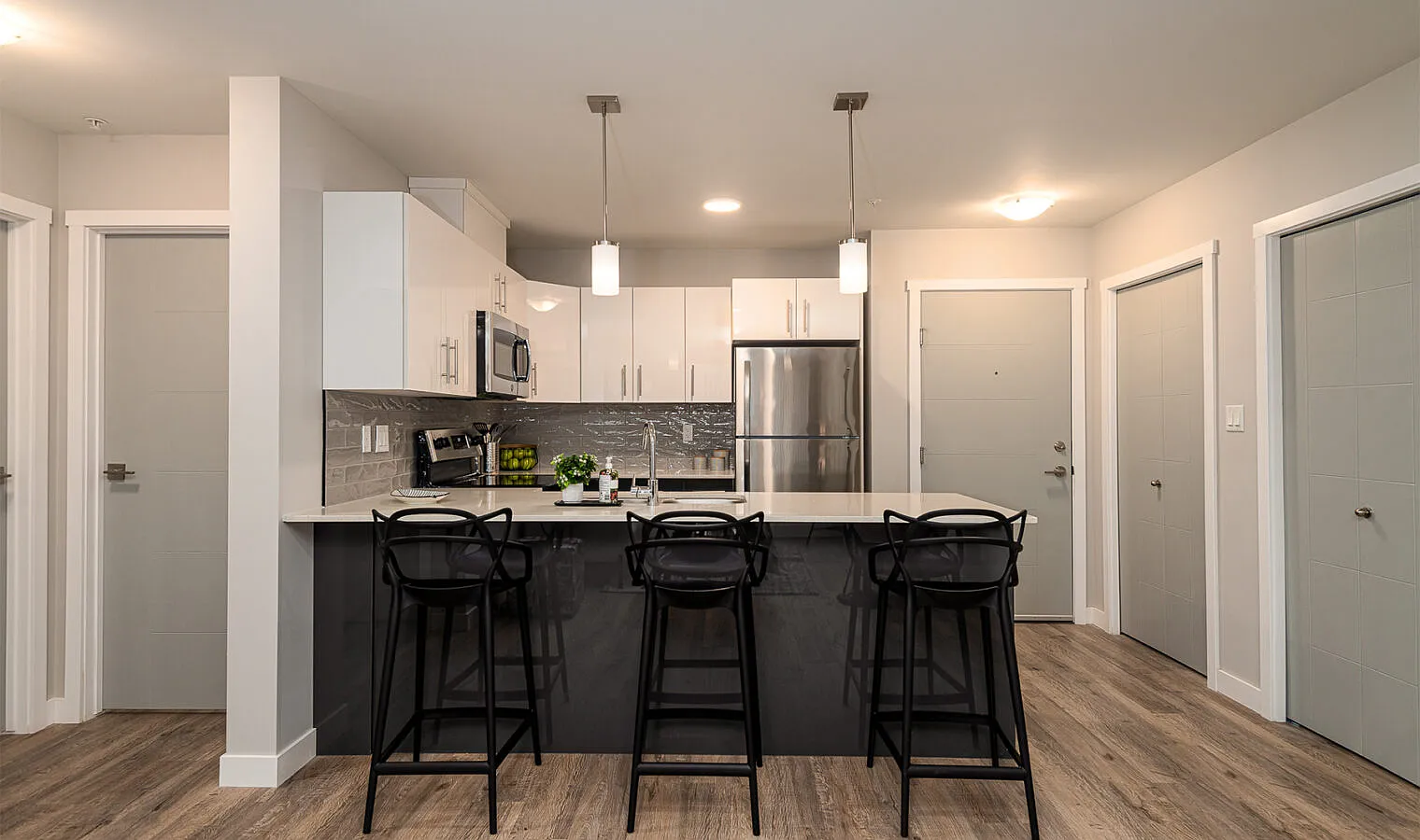 Glen Valley Grove Apartments — Photo 1