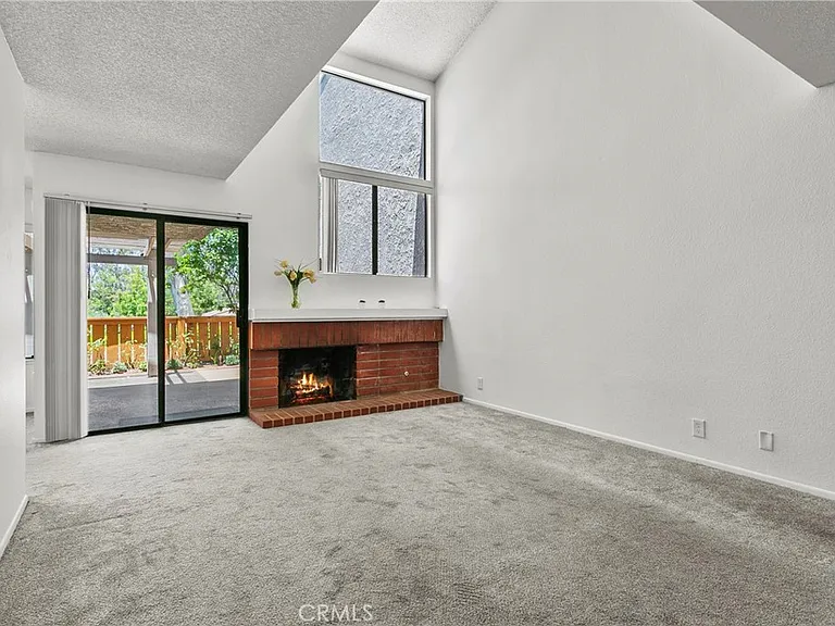 6516 E Camino Vis #1 — Photo 3