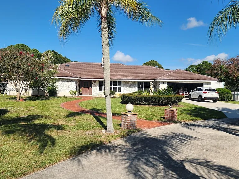 6101 Palmetto Dr — Photo 19