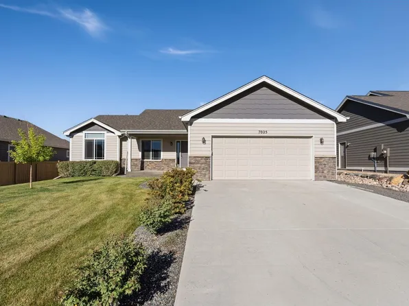 7025 Sage Meadows Dr, Wellington, CO 80549