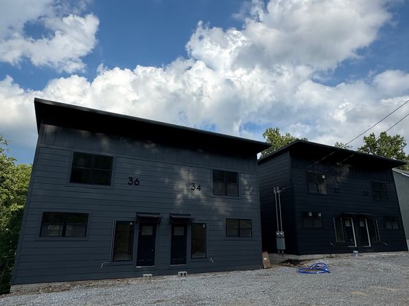 30 Grady Dr