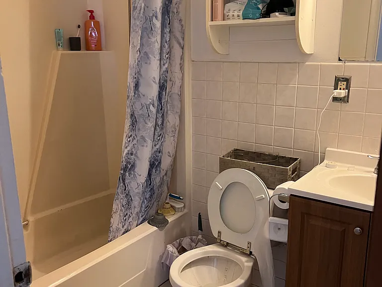 249 Humphrey St #4 — Photo 5