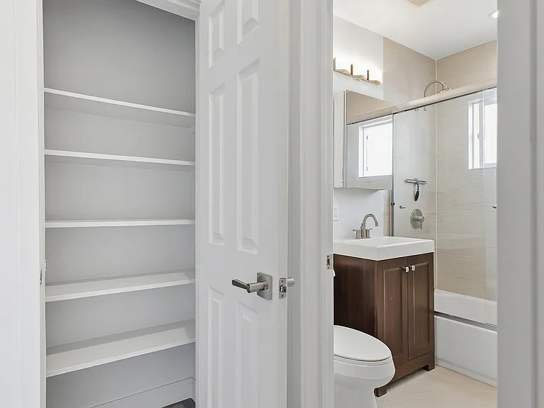3408 Bellevue Ave #3 — Photo 9