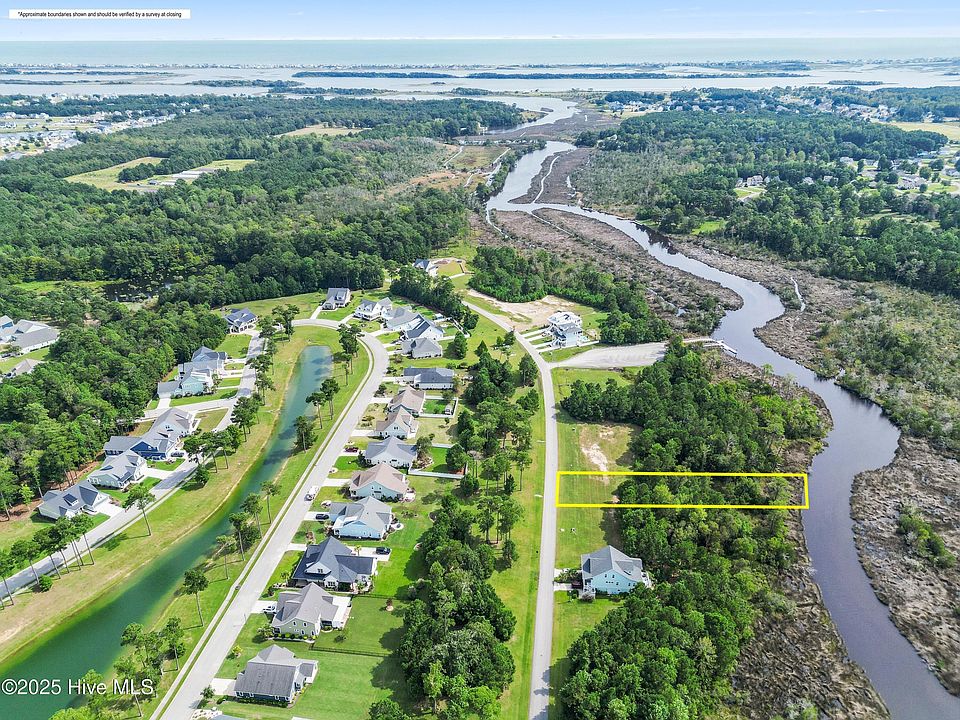 1st image of 240 Kings Creek Crossing