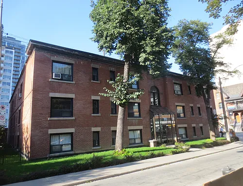 70 Gloucester St Photo 1