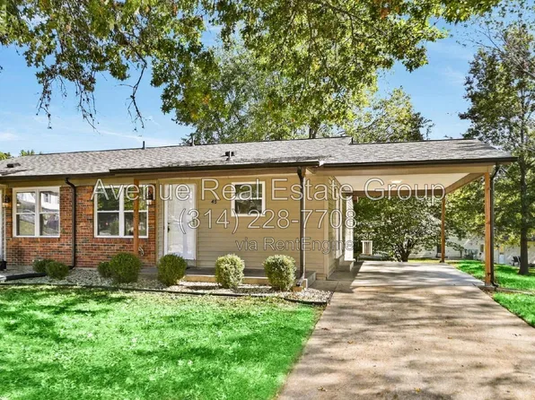 48 Laura Dr, Saint Peters, MO 63376