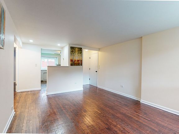 4th image of 4968 N Menard Ave APT 104